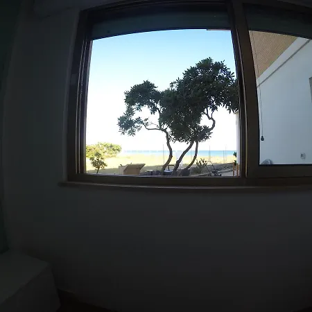 Fronte Mare Unico Nyaraló *